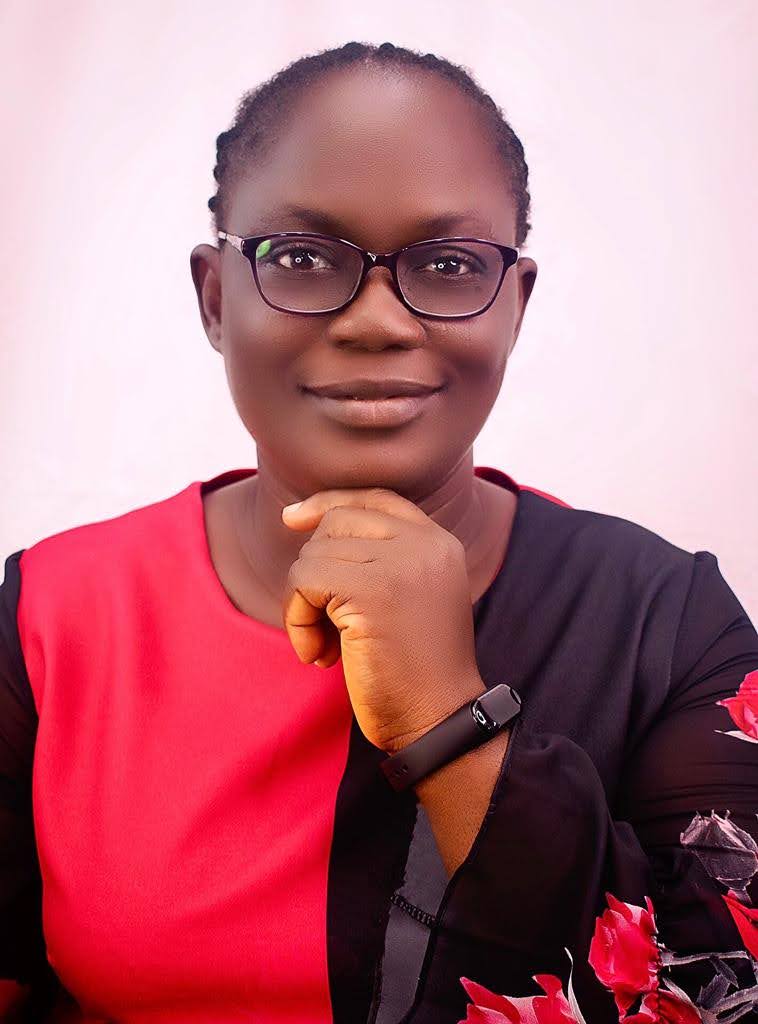 Dolefinah Akemi — CEO Dupha Prints